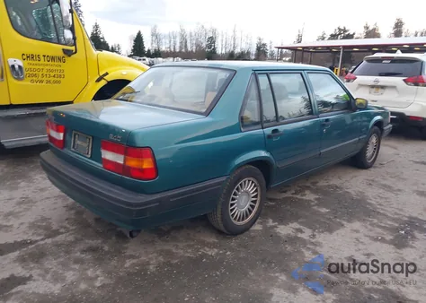 1994 Volvo 940 z USA, uszkodzony, nr VIN YV1JS8317R1148486